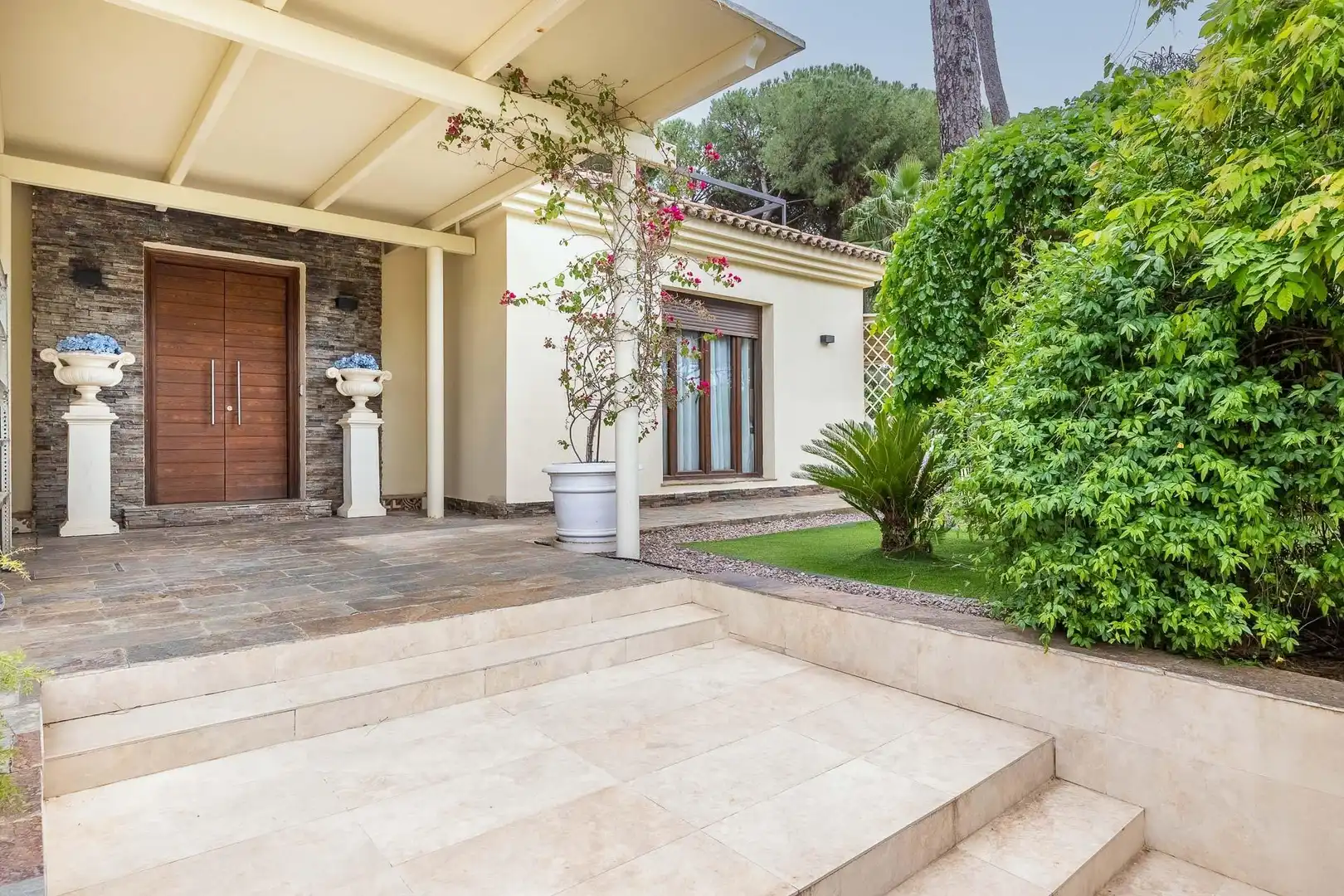 Chalet con piscina en venta en Bollullos de la Mitación, imagen 14