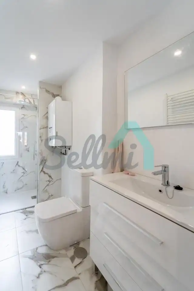Flat with lift to rent in Calle Fernando Alonso Díaz, imagen 23
