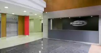 Oficina en venda en El Prat de Llobregat amb Internet i Alarma