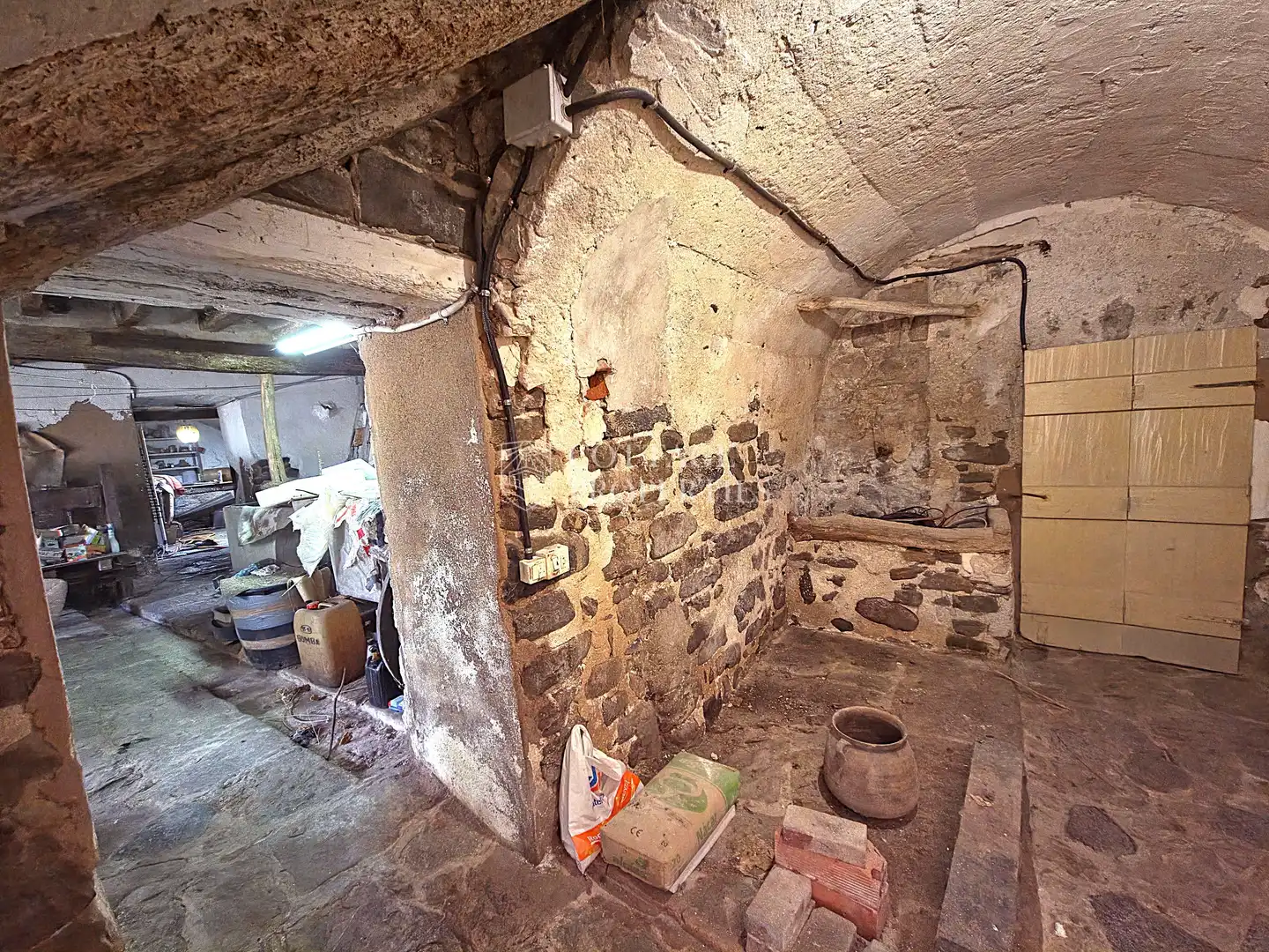 Casa rustica con giardino in vendita a Diseminat Afores, imagen 12