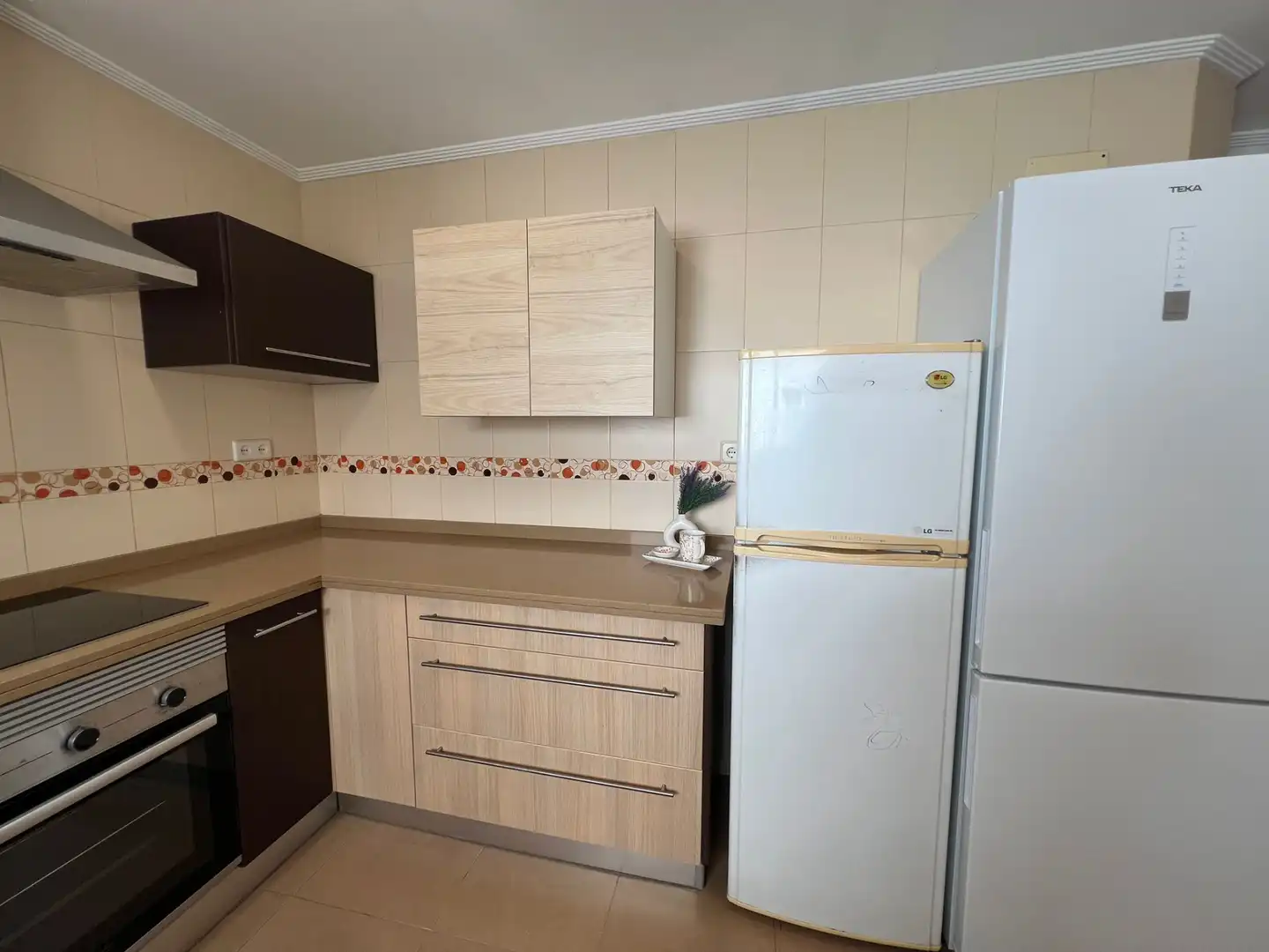Cocina de Piso para compartir en Castellón de la Plana / Castelló de la Plana con Amueblado, Horno y Lavadora
