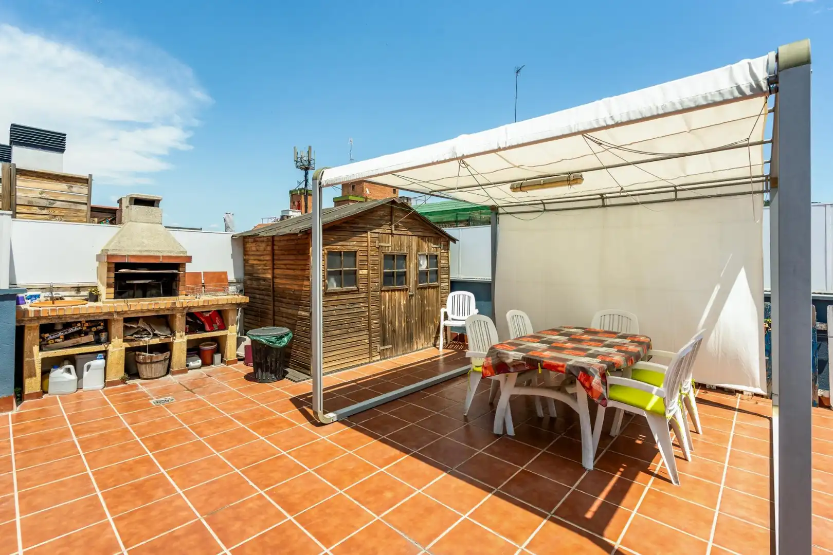 Terrassa de Pis en venda en Montcada i Reixac amb Parquet, Terrassa i Balcó