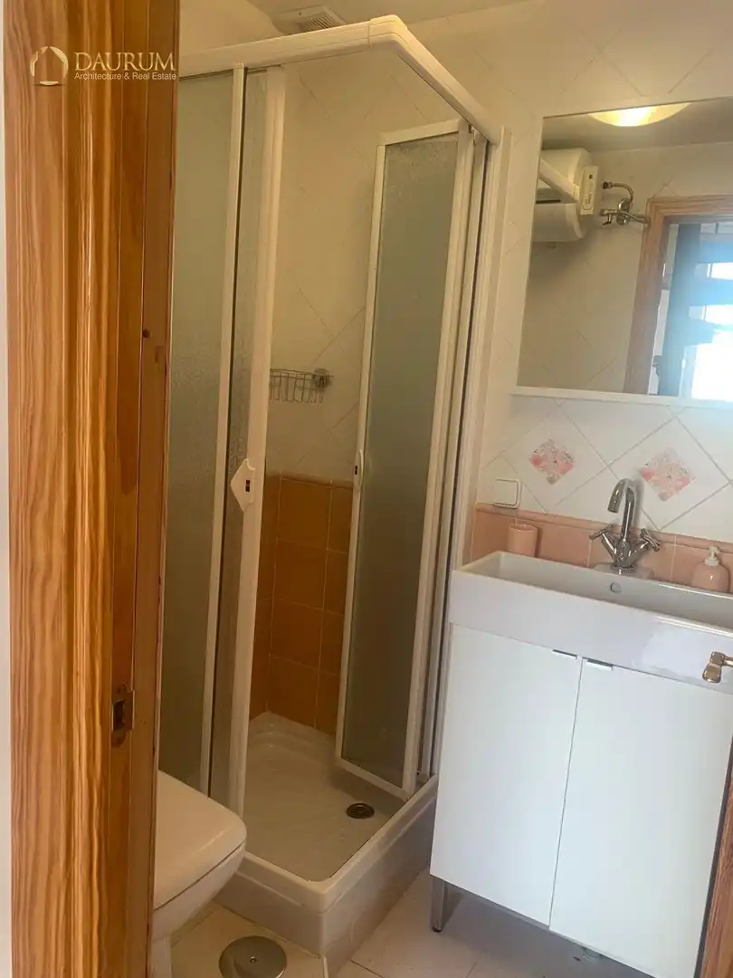 Baño de Dúplex en venta en Dos Hermanas con Aire acondicionado, Calefacción y Terraza