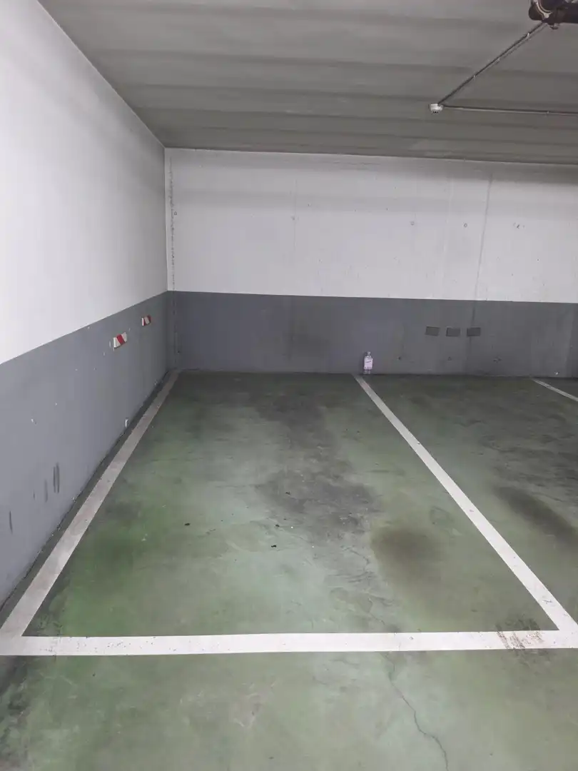 Parking de Piso de alquiler en Valdemoro con Aire acondicionado y Calefacción