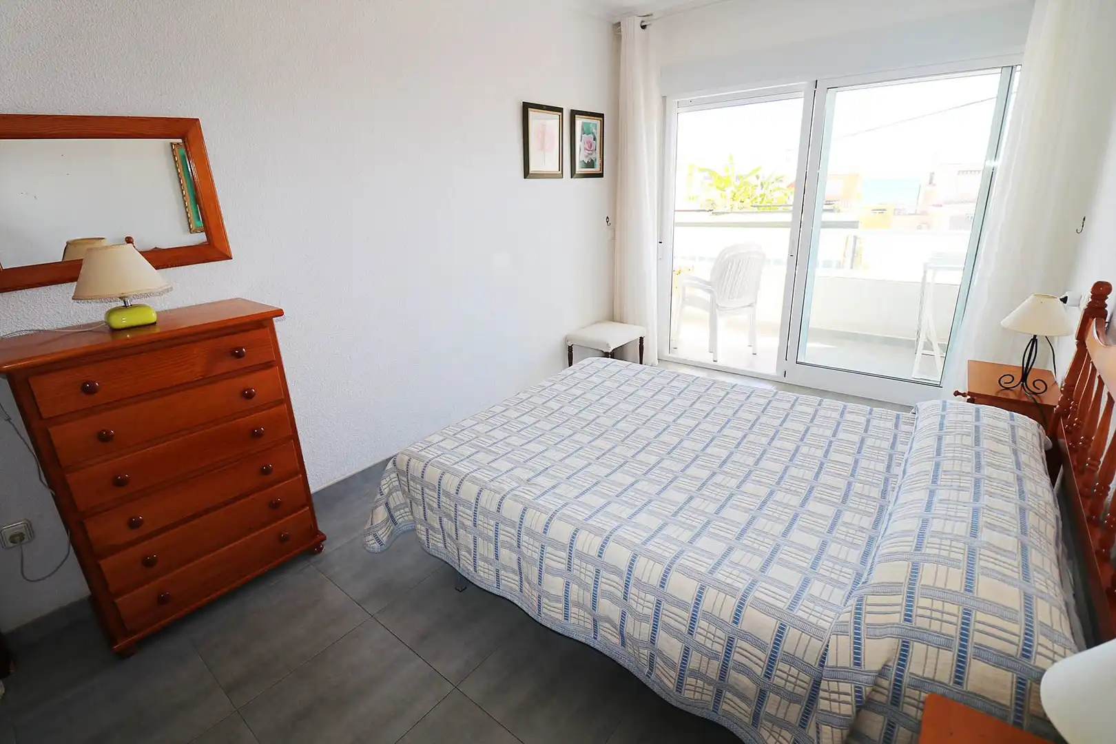 Habitación de Piso en venta en Guardamar del Segura con Terraza, Amueblado y Lavadora