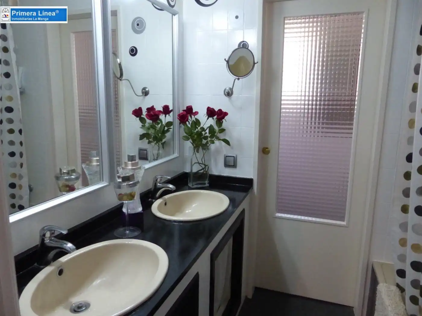Baño de Casa o chalet en venta en La Manga del Mar Menor con Jardín privado, Terraza y Trastero
