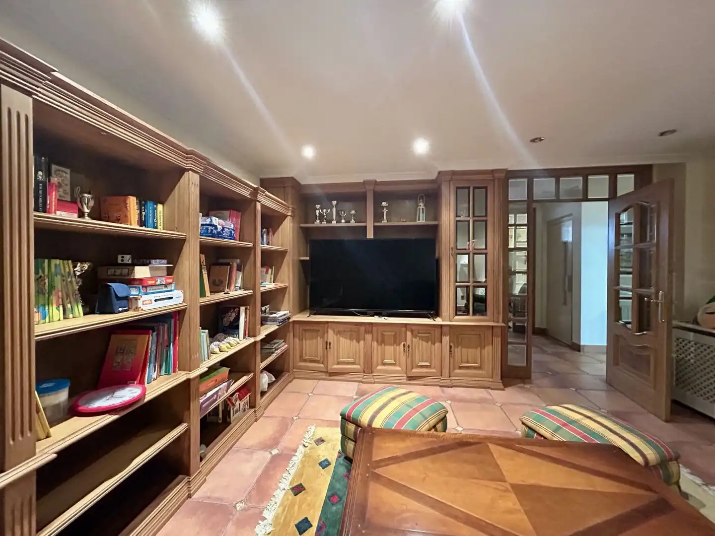 Sala de estar de Casa o chalet en venta en Laredo con Calefacción, Terraza y Amueblado
