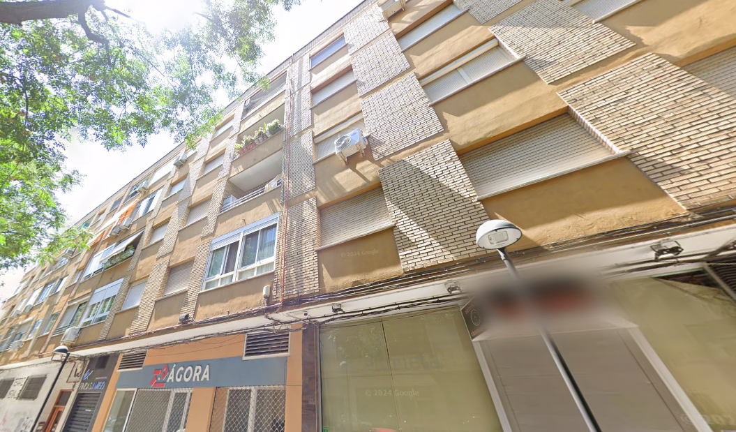 Exterior view of Flat for sale in Ciudad Real Capital  with Air Conditioner
