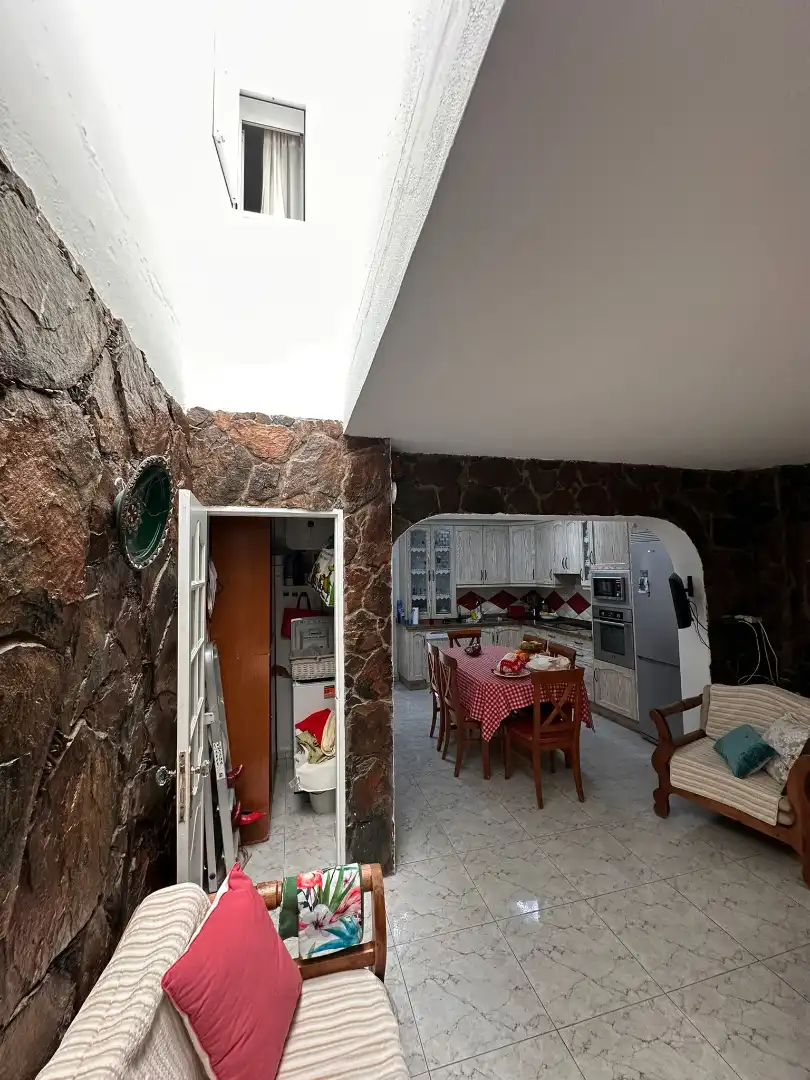 Cocina de Casa adosada en venta en Las Palmas de Gran Canaria con Aire acondicionado, Jardín privado y Terraza