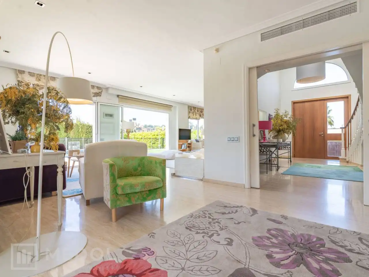 Sala d'estar de Casa o xalet en venda en Tarragona amb Aire condicionat, Calefacció i Jardí privat