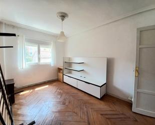 Dormitori de Pis en venda en Burgos Capital amb Calefacció, Parquet i Traster