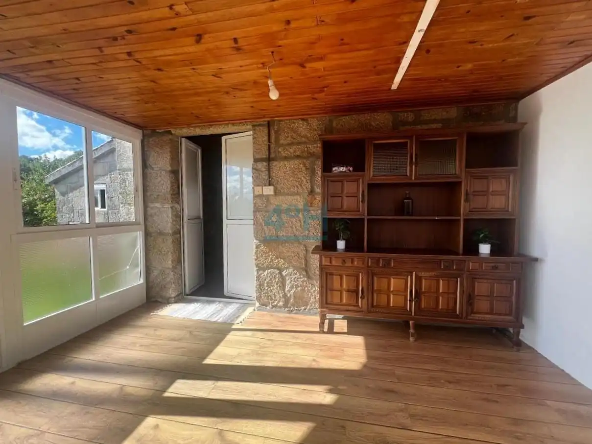 Vista exterior de Casa o xalet en venda en Coles amb Calefacció, Jardí privat i Traster