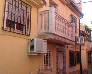 Vista exterior de Casa o xalet en venda en  Granada Capital