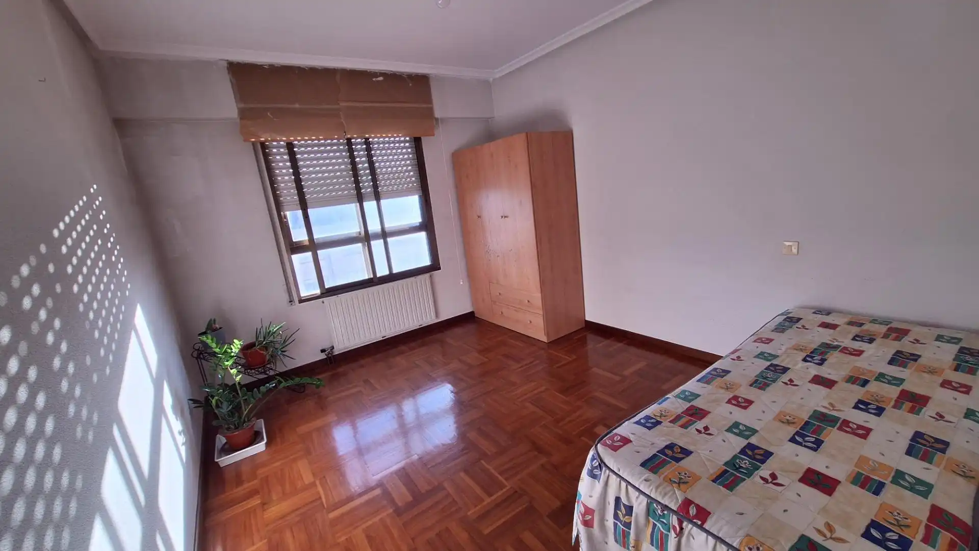 Dormitori de Pis en venda en Burgos amb Calefacció, Parquet i Traster