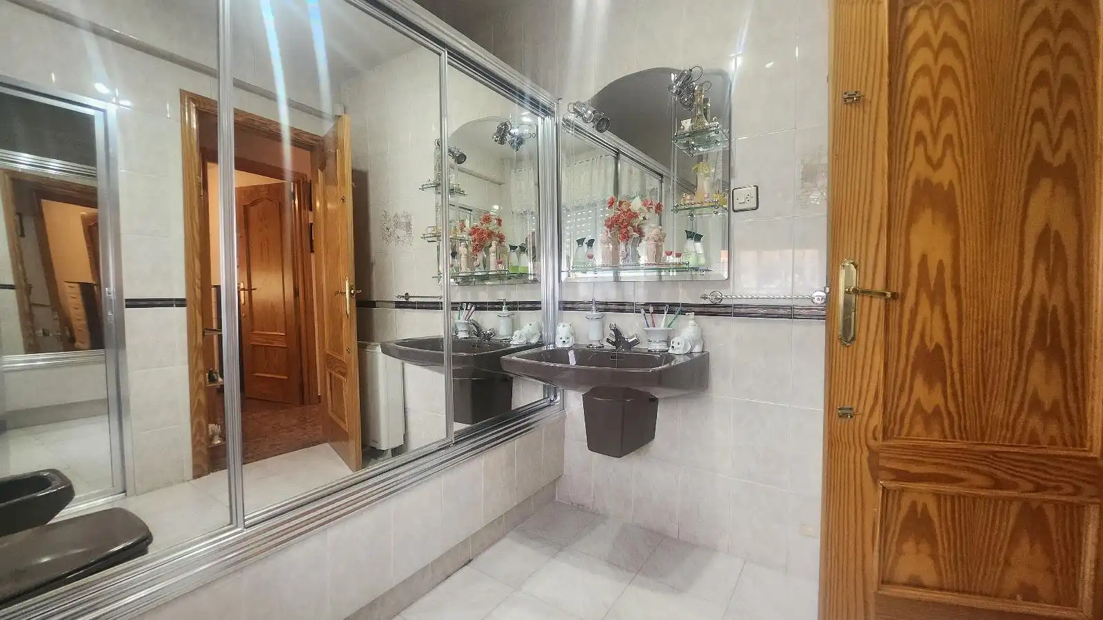Badezimmer von Residential zum Verkauf in Hormigos