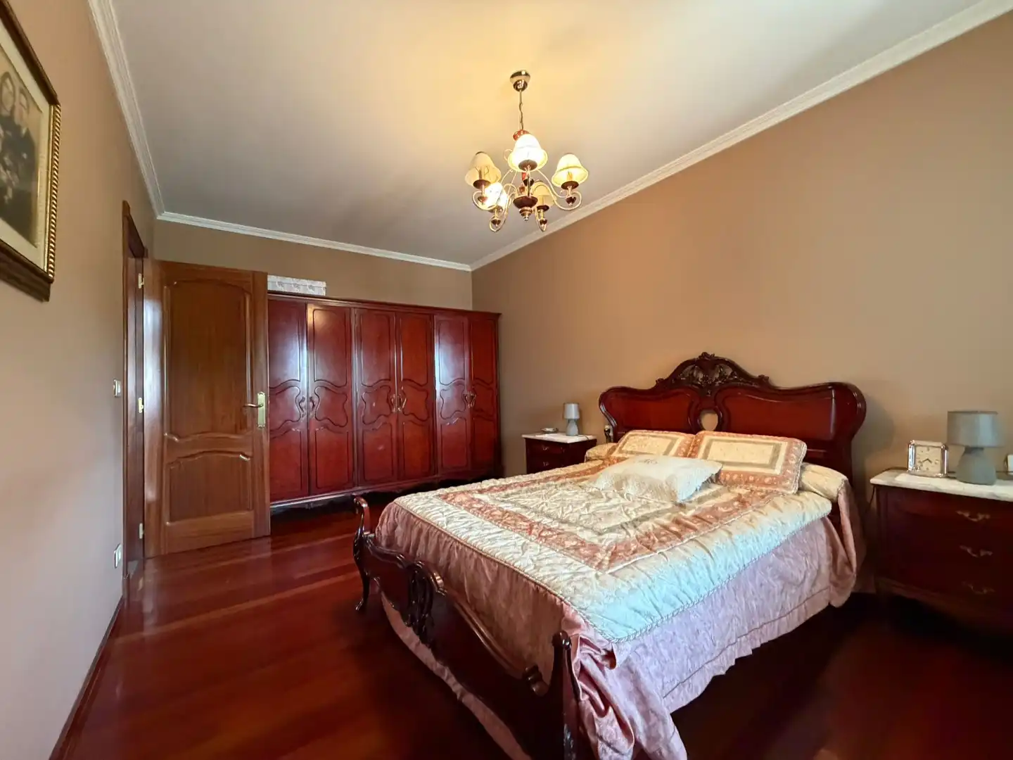 Habitación de Casa o chalet en venta en Lugo con Calefacción, Terraza y Balcón