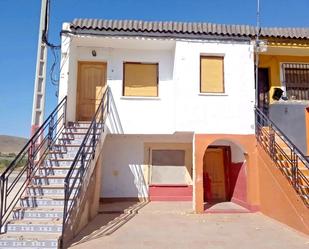 Vista exterior de Casa adosada en venda en Tobarra