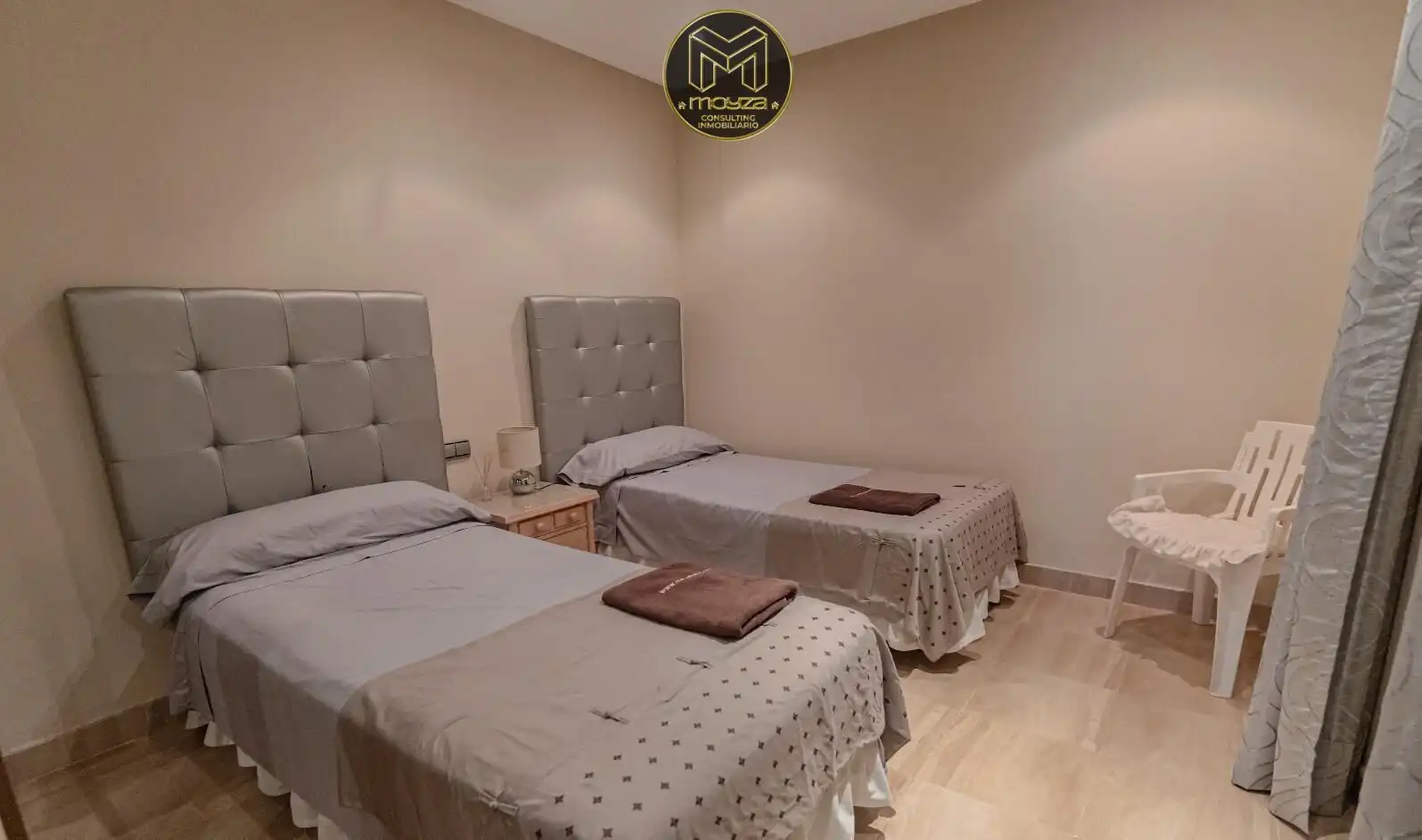 Schlafzimmer von Dachboden zur Miete in Estepona