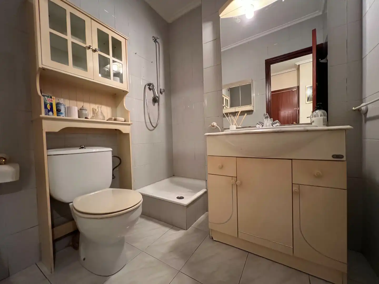 Bathroom of Flat for sale in Jaca  with Heating, Storage room and Furnished