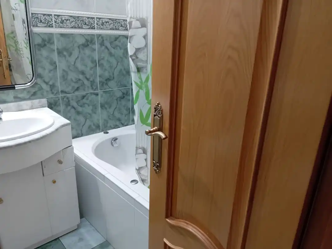 Flat for rent in Calle Miguel Villanueva, Gran Via