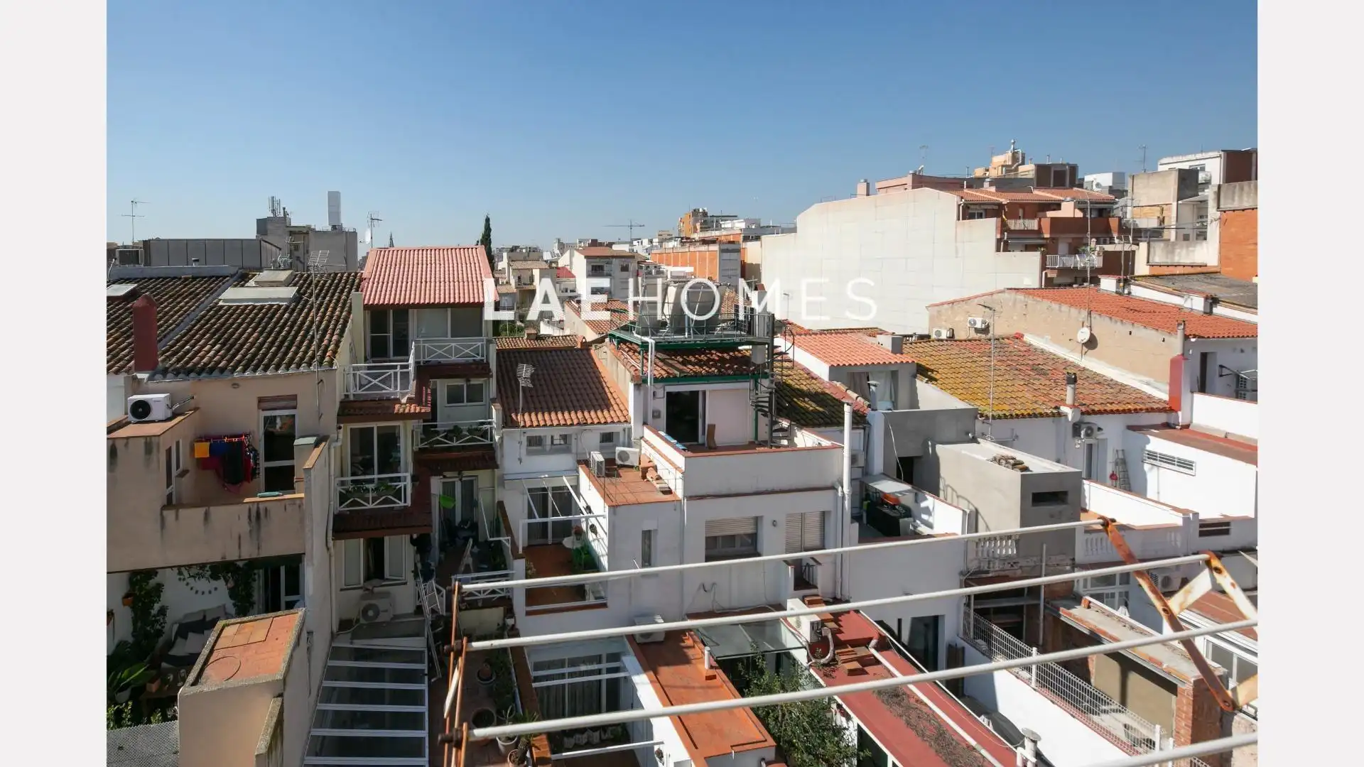Exterior view of Attic for sale in Badalona  with Air Conditioner, Heating and Furnished