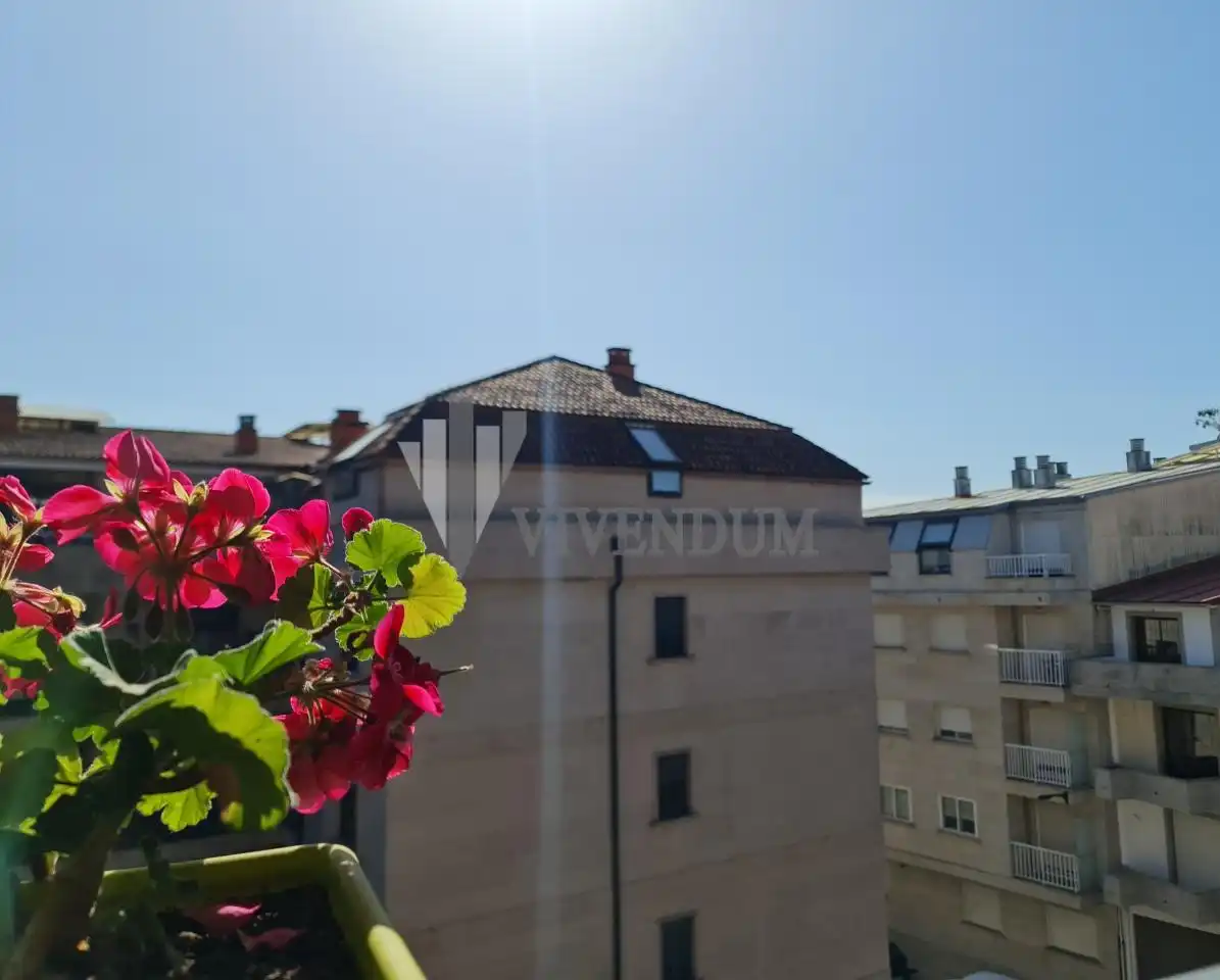 Vista exterior de Piso en venta en Salceda de Caselas con Calefacción y Balcón