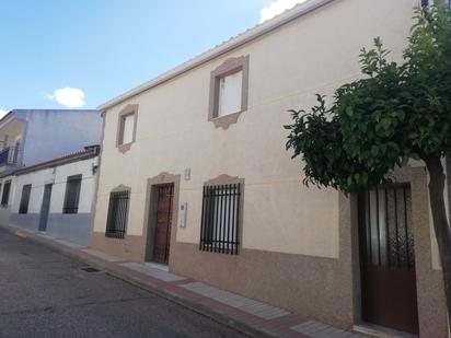 Vista exterior de Casa adosada en venda en La Albuera