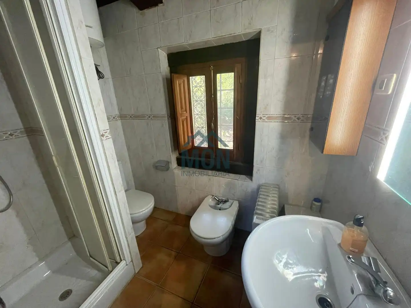 Baño de Casa o chalet en venta en Castellón de la Plana / Castelló de la Plana con Jardín privado, Terraza y Trastero