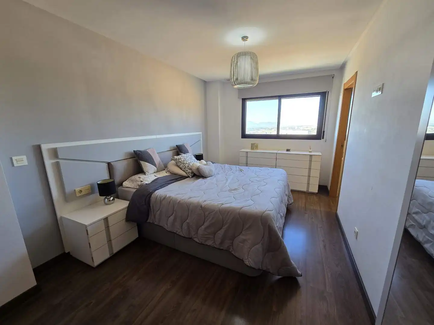 Habitación de Piso en venta en Crevillent con Aire acondicionado, Terraza y Piscina comunitaria
