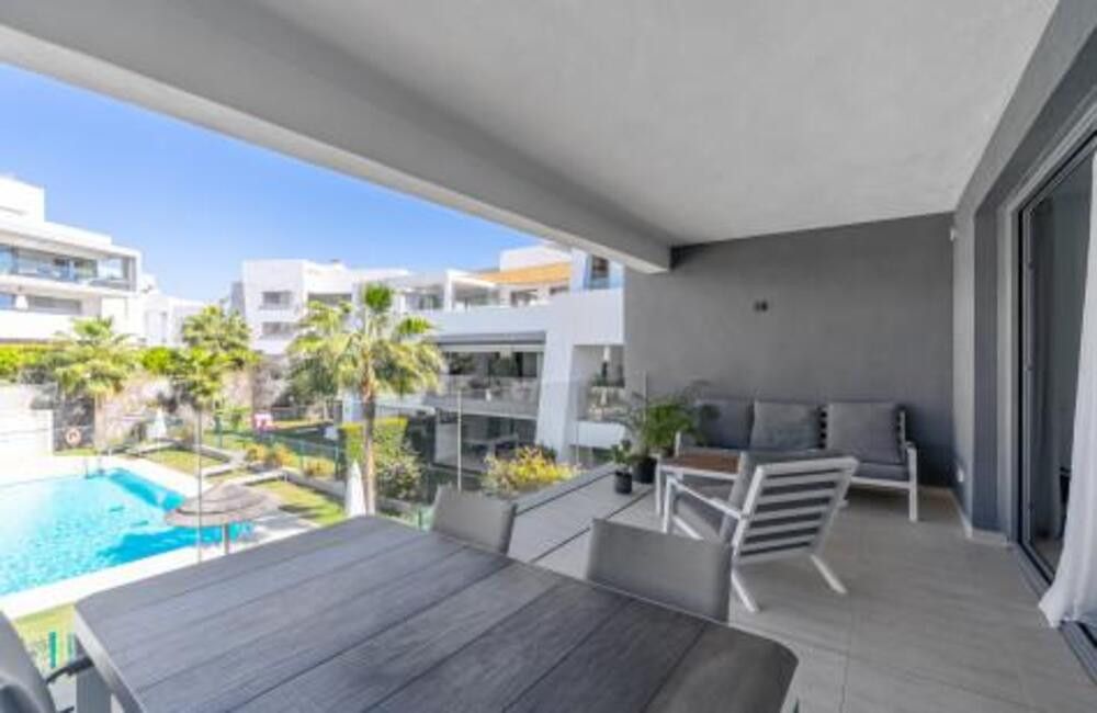 Terraza de Apartamento de alquiler en Estepona con Aire acondicionado, Terraza y Piscina