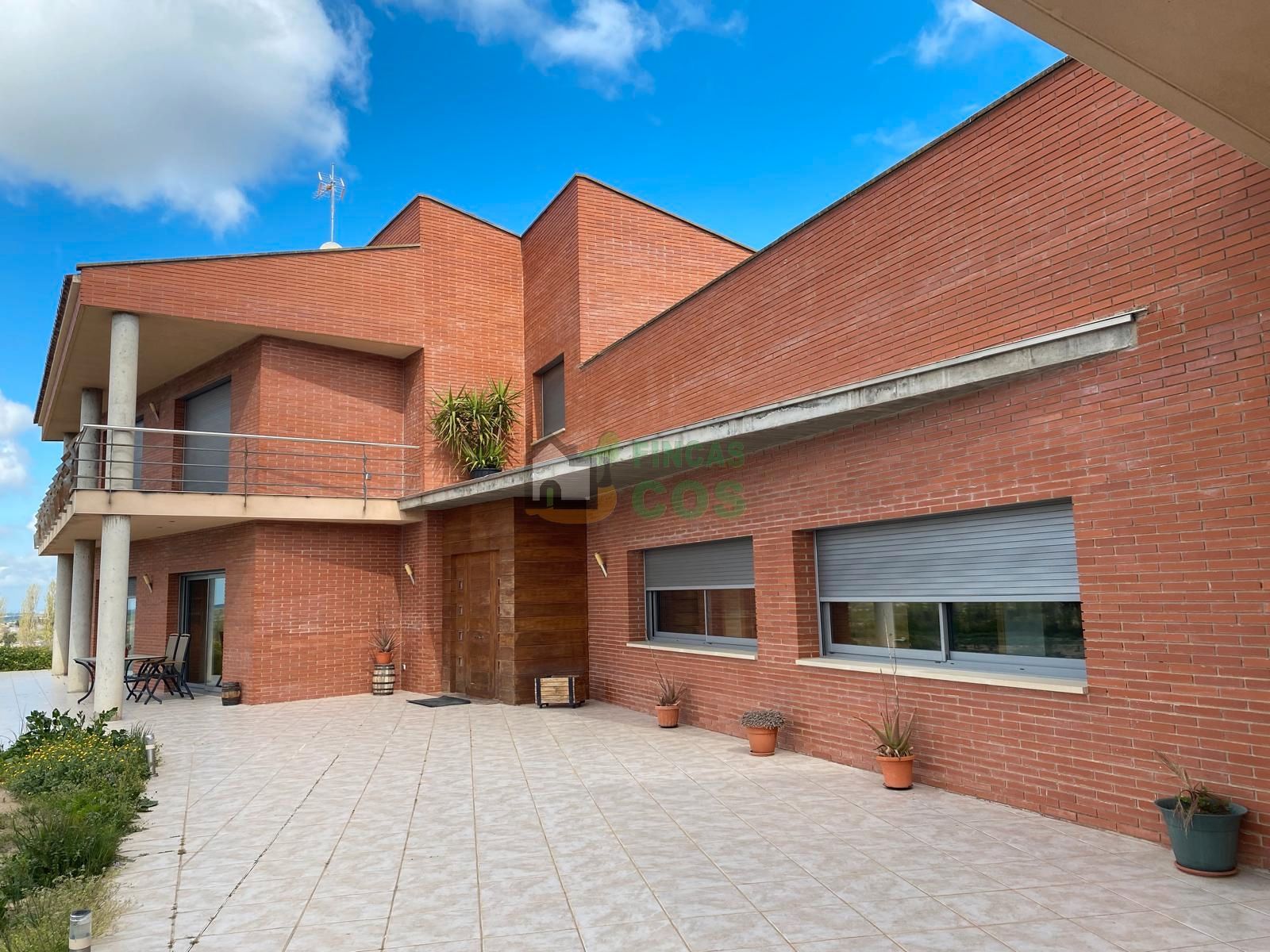 Vista exterior de Casa o xalet en venda en Les Borges Blanques amb Calefacció, Jardí privat i Terrassa
