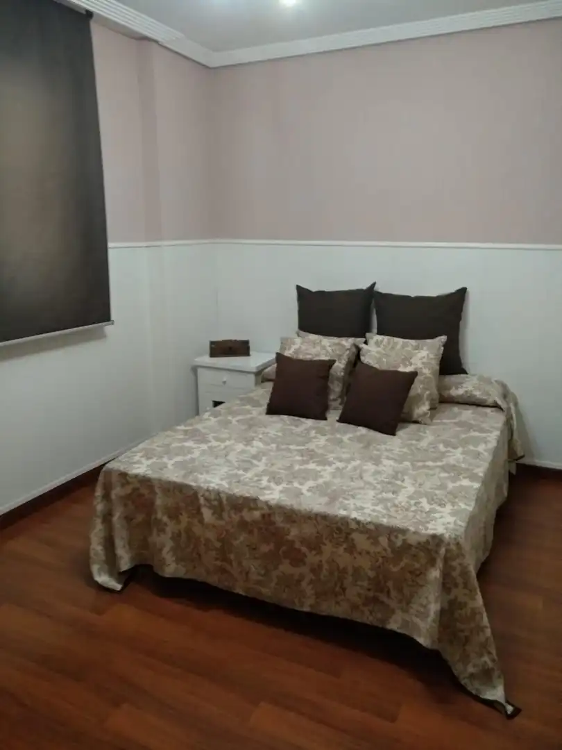 Dormitori de Casa o xalet en venda en Córdoba amb Aire condicionat, Calefacció i Terrassa