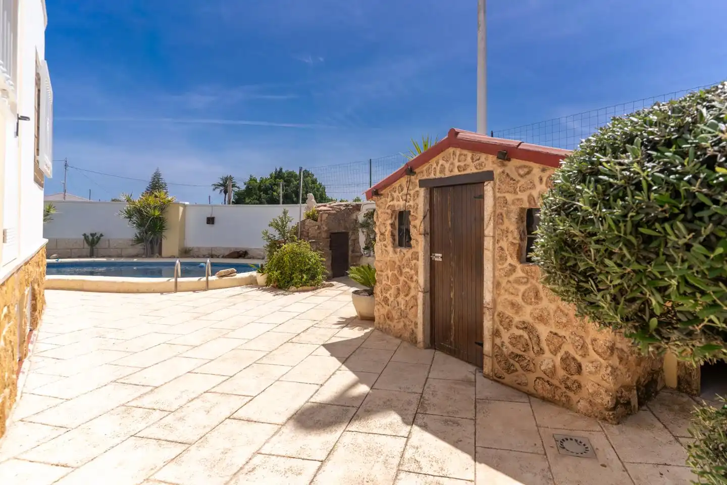 Piscina de Casa o chalet en venta en Elche / Elx con Aire acondicionado, Calefacción y Jardín privado