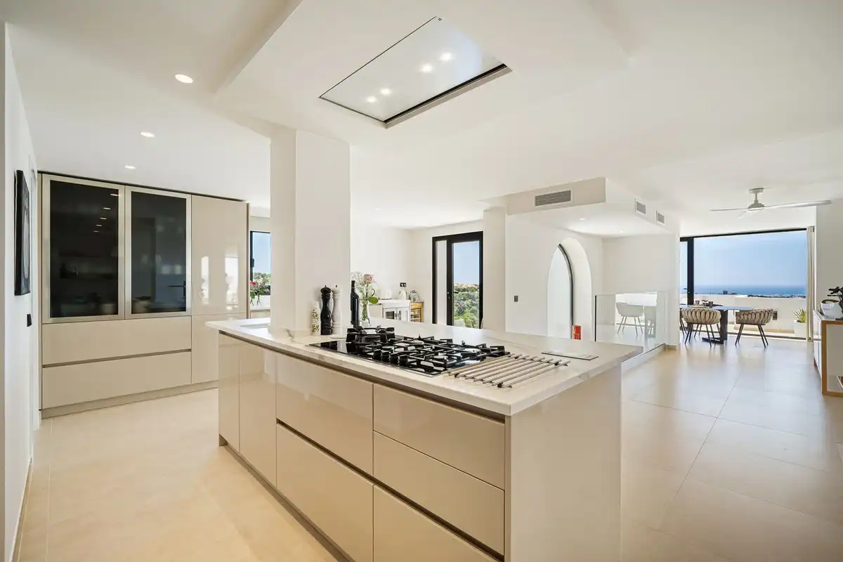 Villa con piscina in vendita a Nueva Andalucía, imagen 6