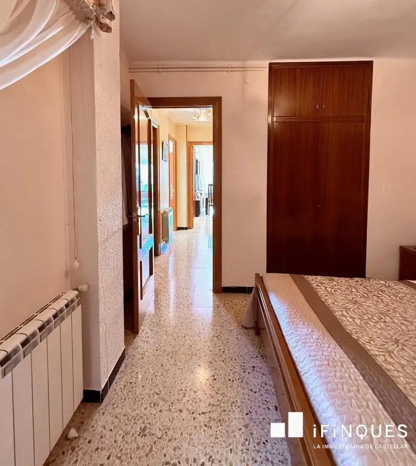 Piso en venta en Castellar del Vallès con Aire acondicionado, Calefacción y Balcón