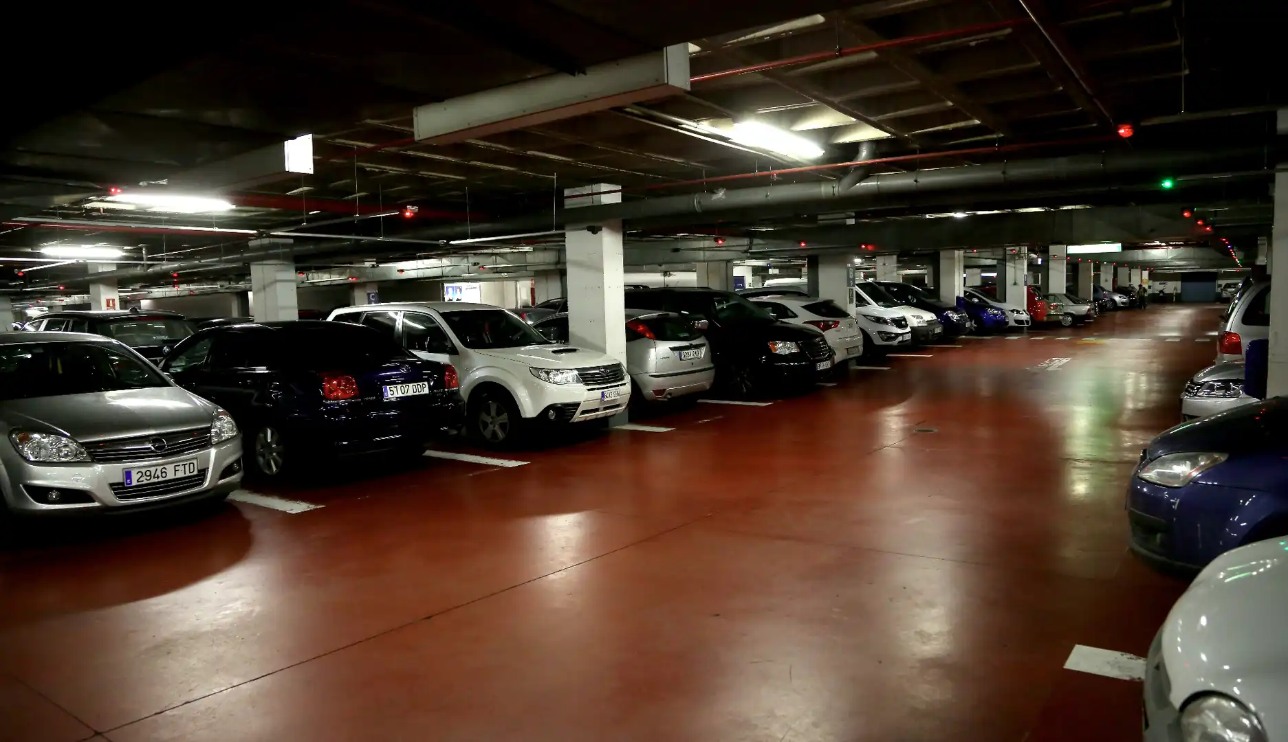 Individuel avec ascenseur à louer à Plaza del Emperador Carlos 108, imagen 3