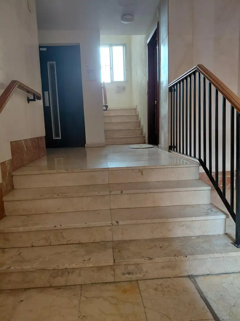 Flat for sale in Sevilla  with Air Conditioner, Heating and Storage room