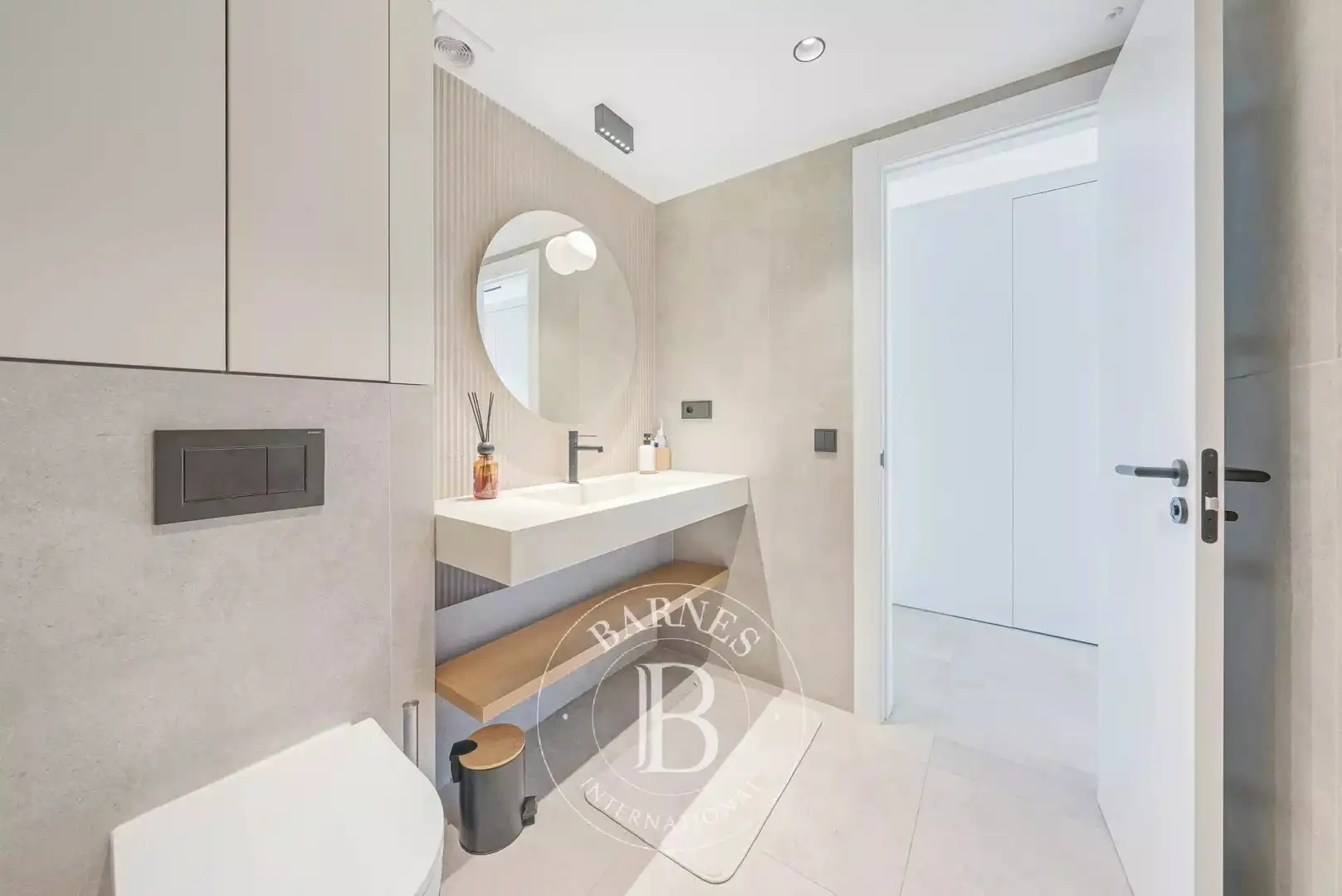 Baño de Piso en venta en Estepona con Aire acondicionado, Calefacción y Terraza