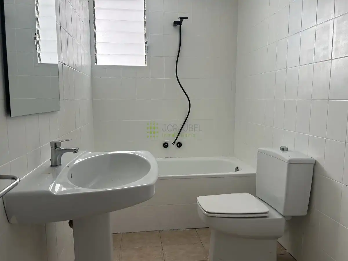 Bathroom of Flat for rent in Castellón de la Plana / Castelló de la Plana