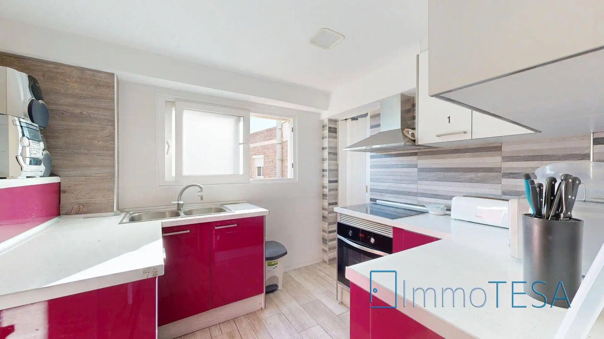 Flat with terrace for sale in Sant Martí, imagen 6