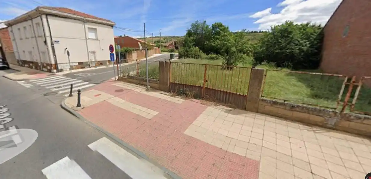 Terreni e lotti in vendita a Sariegos, imagen 5