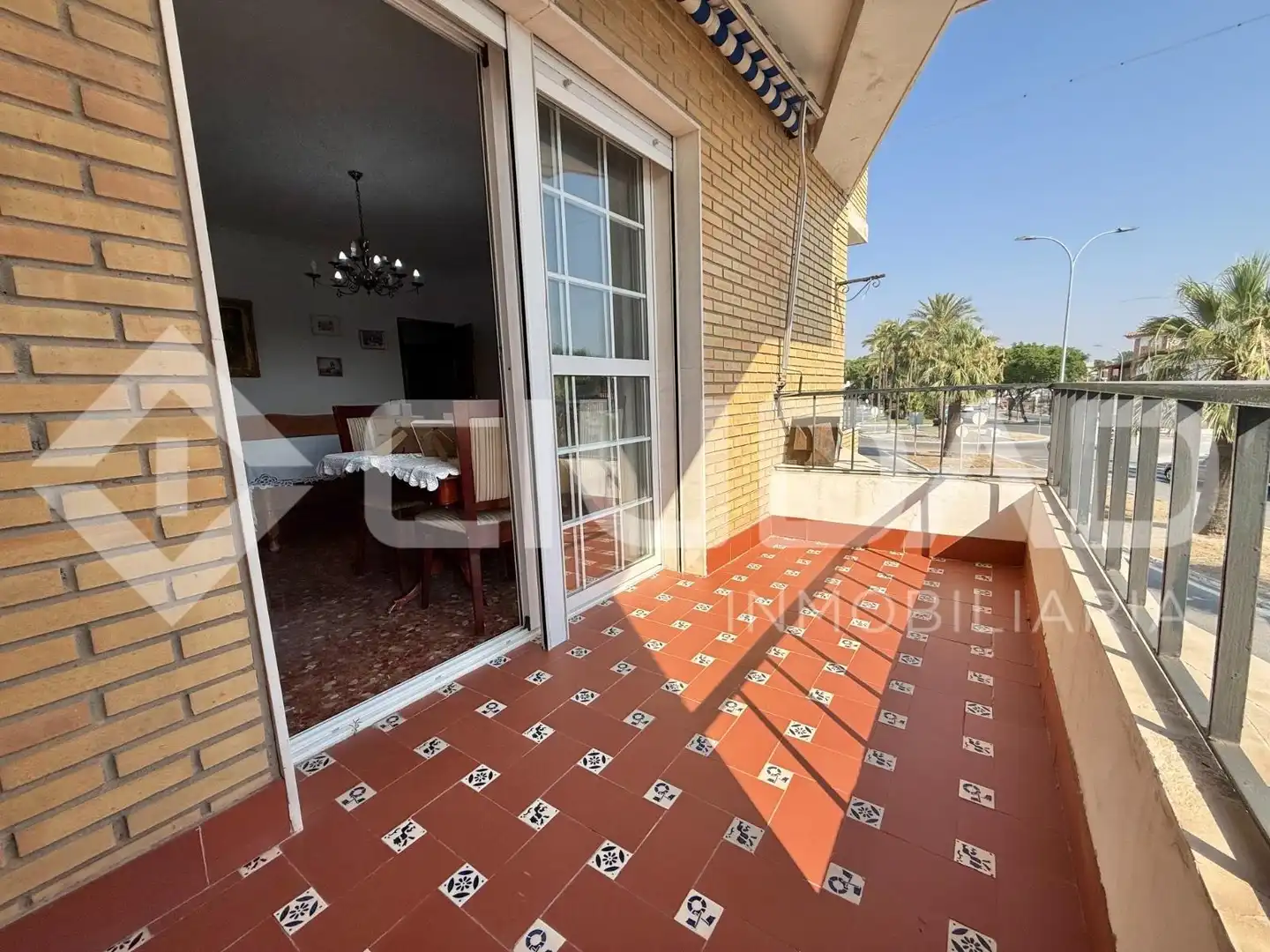 Terrassa de Casa o xalet en venda en Lebrija