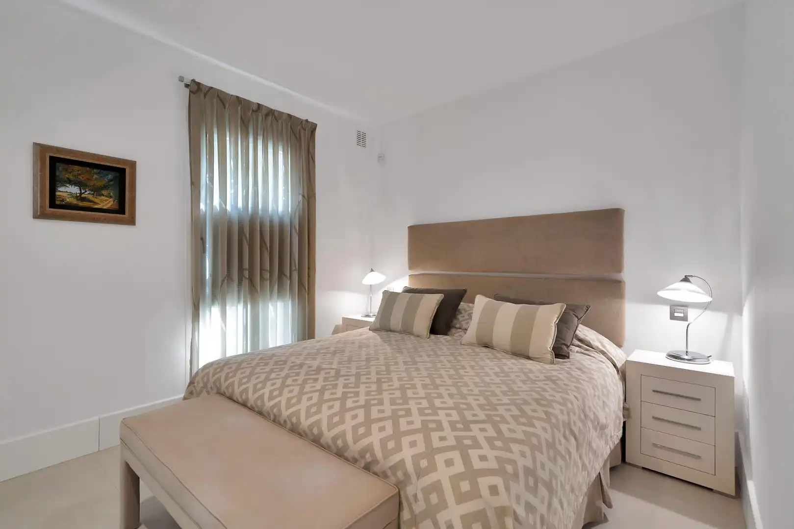 Habitación de Casa o chalet en venta en Marbella con Calefacción, Jardín privado y Terraza