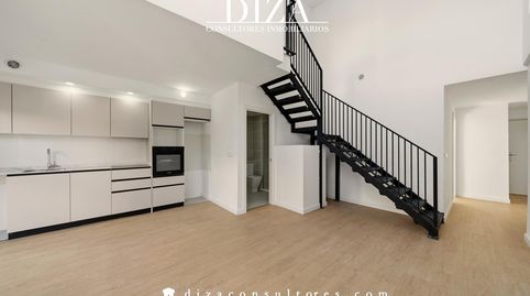 Foto 3 de Piso en venta en De Abel, Bellas Vistas, Madrid Capital