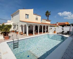 Swimming pool of House or chalet for sale in Torrevieja  with Air Conditioner, Terrace and Swimming Pool