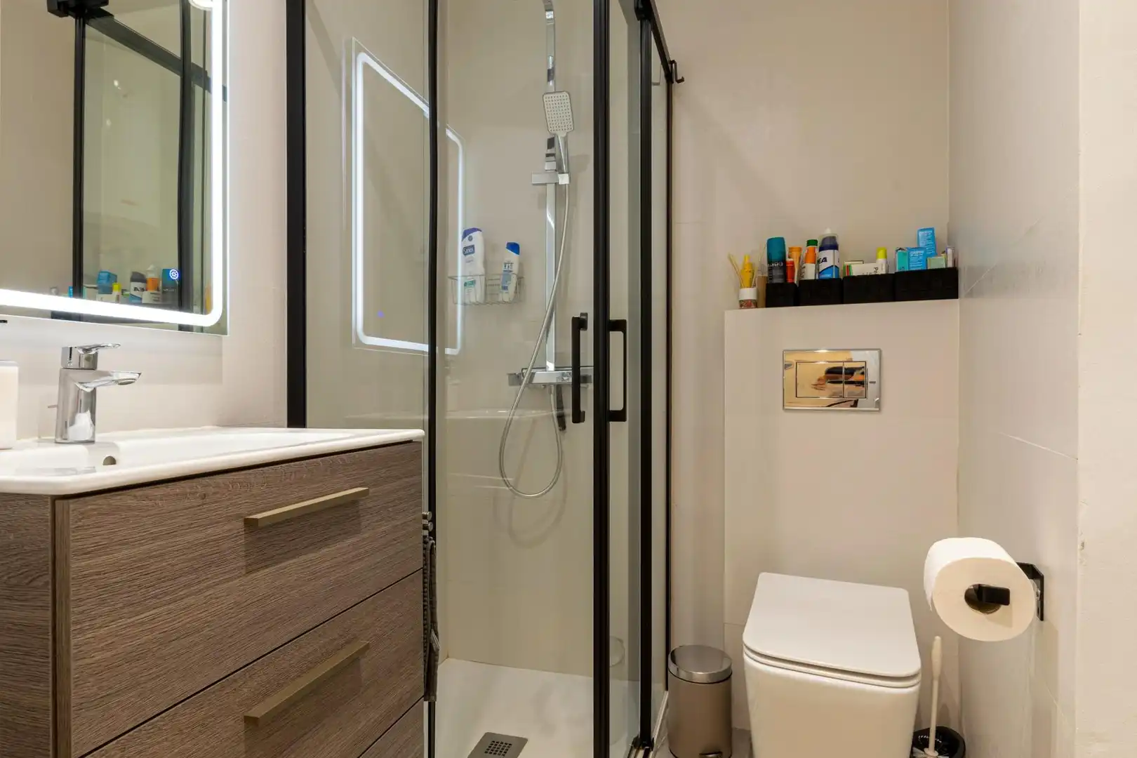 Baño de Piso en venta en Sitges con Aire acondicionado, Calefacción y Trastero