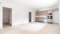 Kitchen of Flat for sale in Fuenlabrada  with Air Conditioner