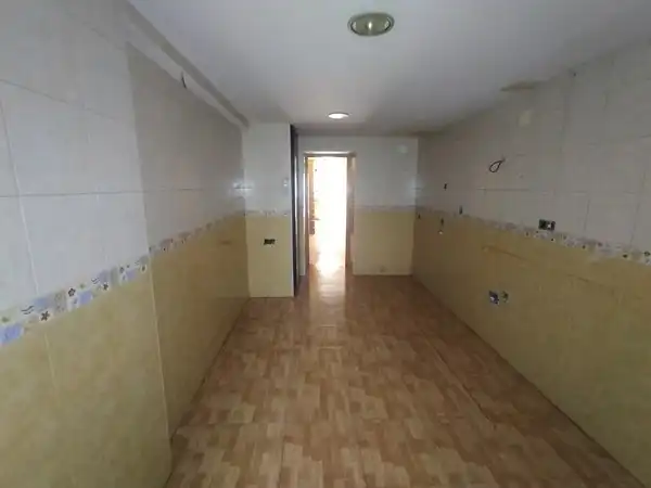 Casa adosada en venda a Avda Cehegin, Bullas