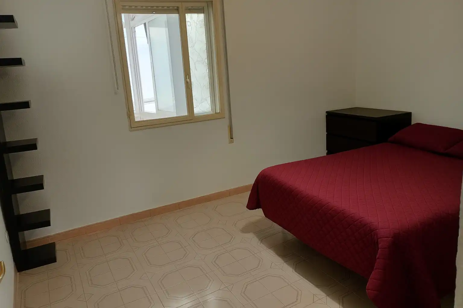 Bedroom of Flat for share in Alcalá de Henares  with Heating, Furnished and Oven