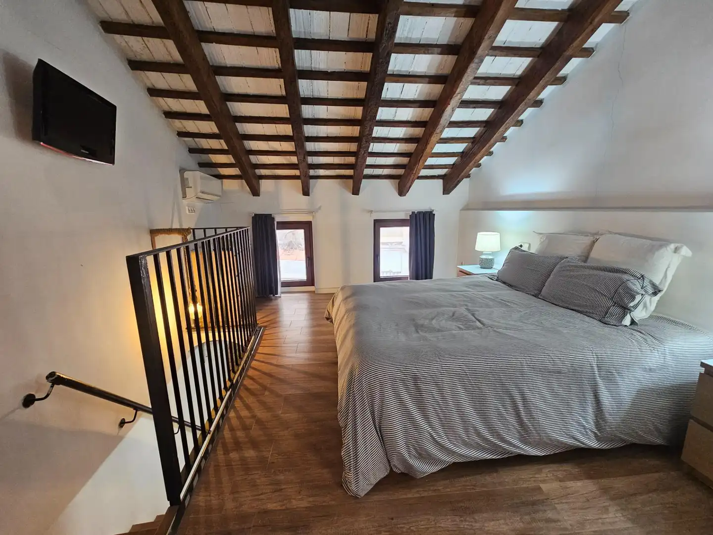 Dormitori de Casa adosada en venda en Valencia amb Aire condicionat, Parquet i Terrassa